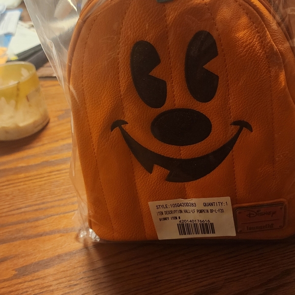 Brand new Disney parks loungefly - Picture 2 of 3